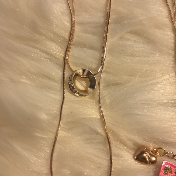 Betsy Johnson Gold/Rhinestone Starfish Necklace - Picture 4 of 10